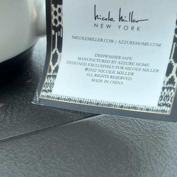 NICOLE MILLER MATTE WHITE COLLECTION MUG BREATHE NEW - Picture 3 of 4